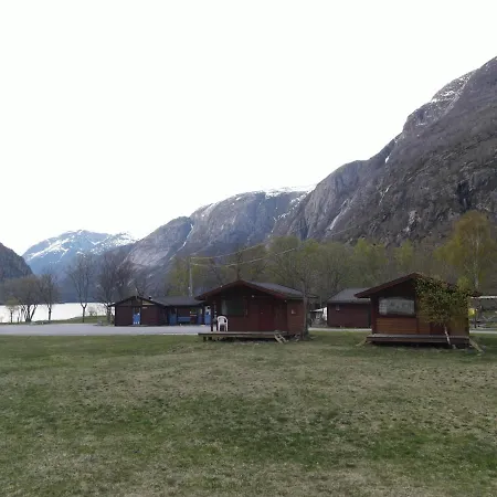 Κάμπινγκ Saebo Eidfjord