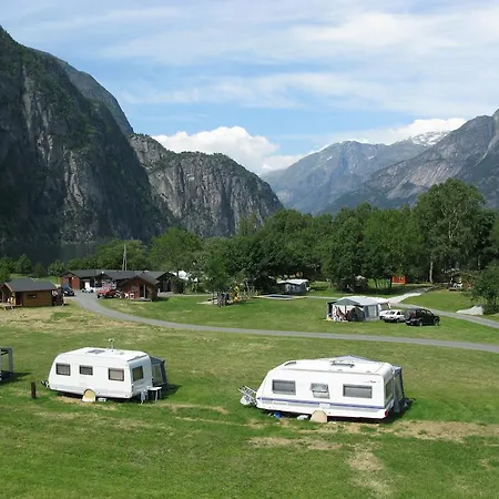 Campsite Saebo 3*