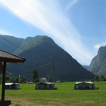 Camping Saebo 3*