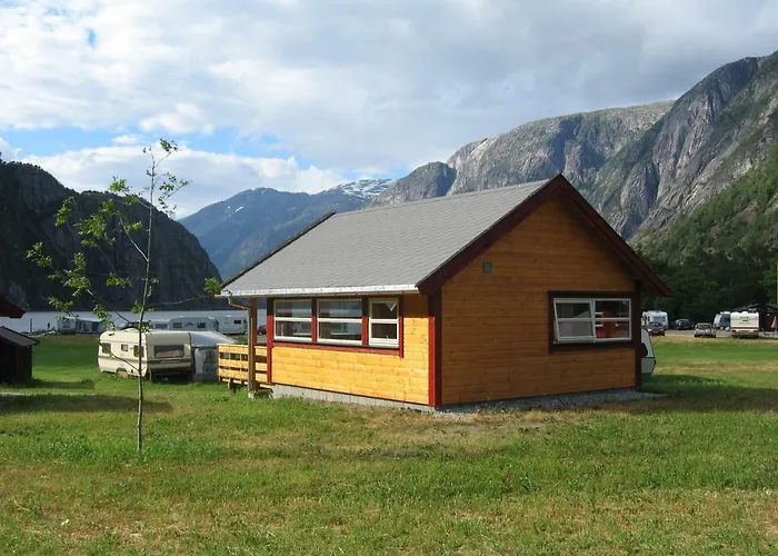Saebo Parque de Campismo 3*